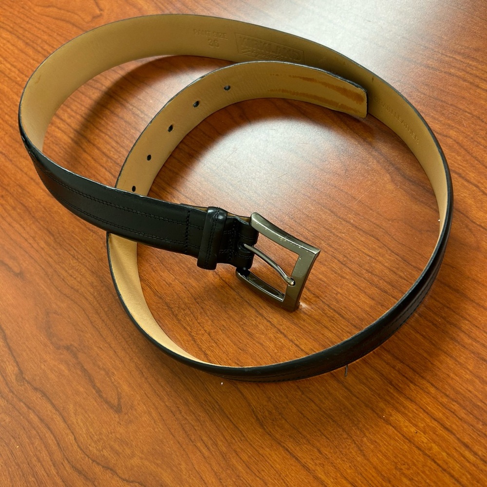 Belt Men's Black Leather Belt 38/95-great shape!!Kirkland Signature CLEAN/NICE